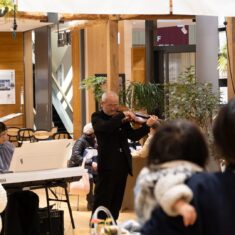 5月9日（金）①15時～15時半 ②16時～16時半、無印良品「まちの音楽会　沖田たかしのおすそ分けマイ・ハート演奏会」
